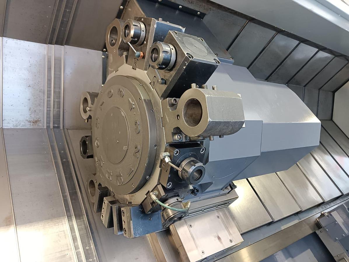 Used 2009 LATHE HYUNDAI model.SKT400LMC