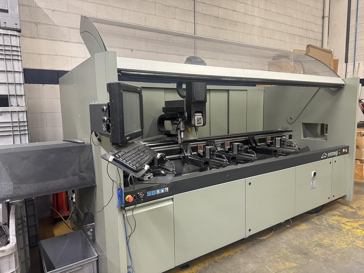 Used 2015 Emmegi Phantomatic M3 CNC Machining Center, 3-Axis