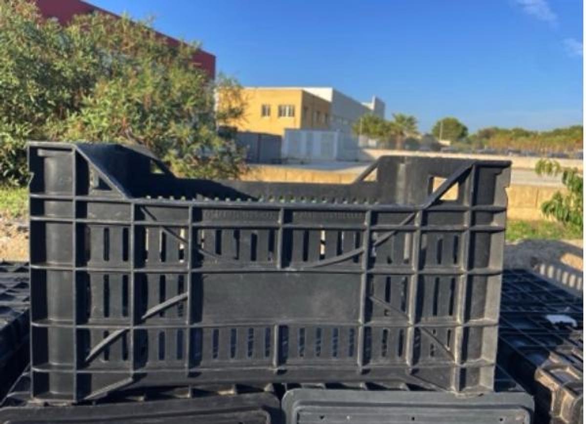 Used Multiplast Europa Perforated Plastic Crate (30x50x26 cm)