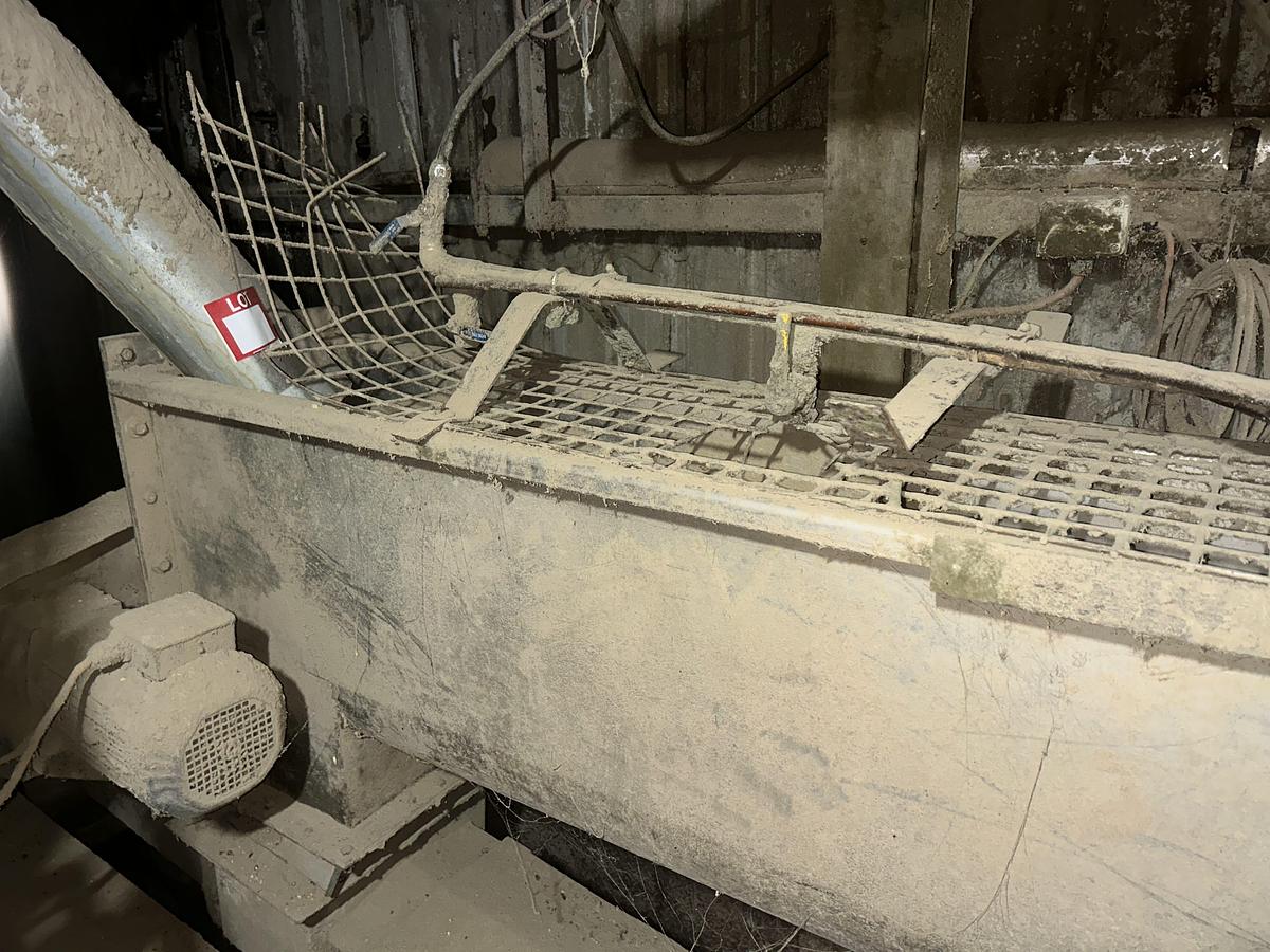 Used Complete dry petfood manufacturing plant