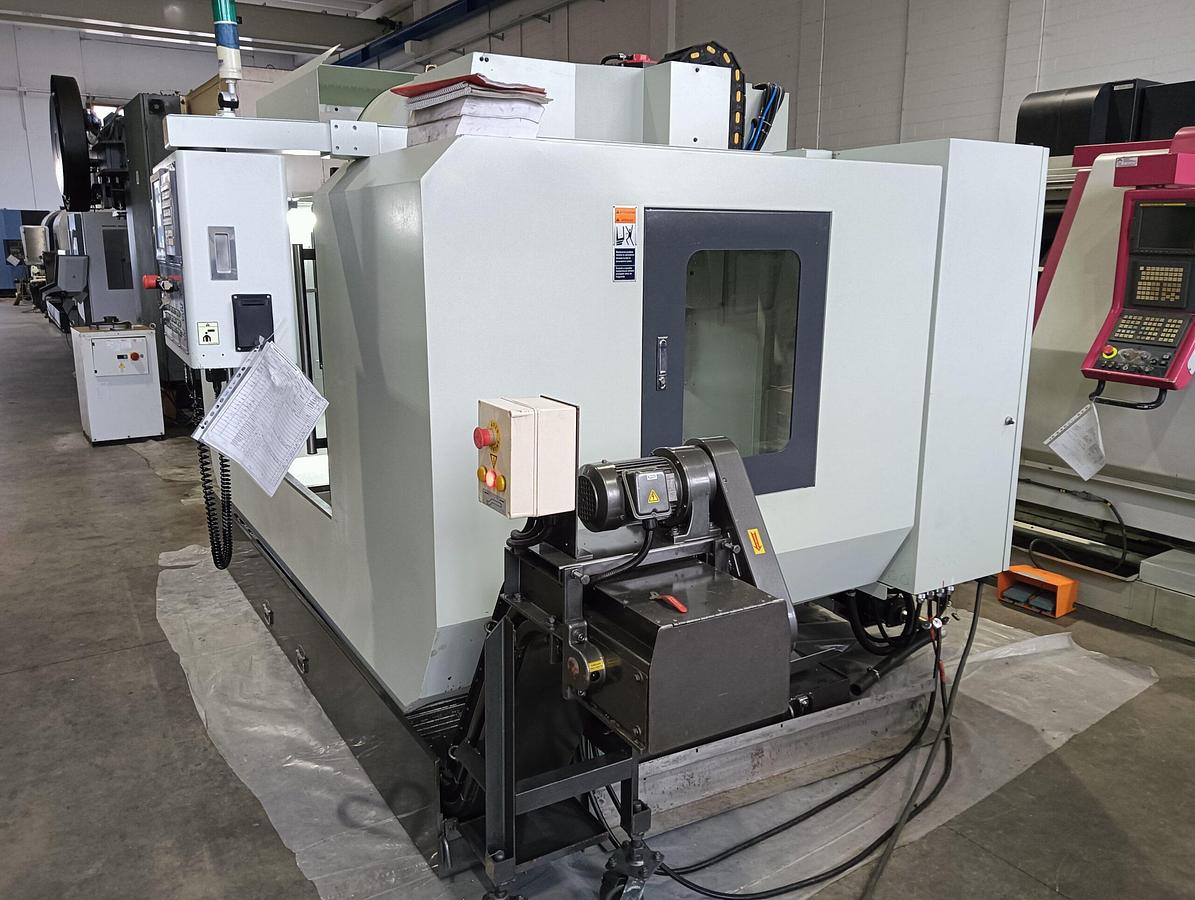 D'occasion Centre d'usinage vertical LAGUN LEAN MACHINERY, modèle MV 12, 2008