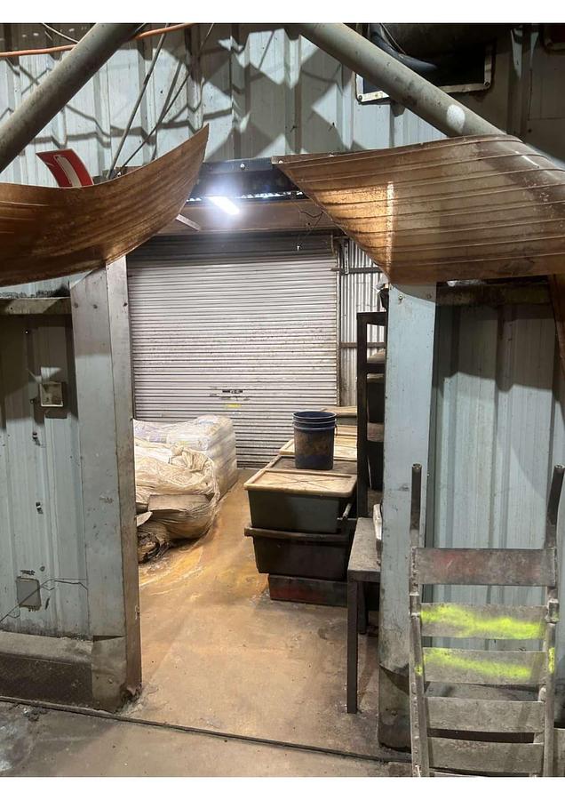 Used Complete dry petfood manufacturing plant