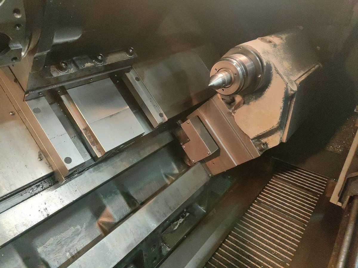 Used 2008 DOOSAN PUMA 400 MA LATHE