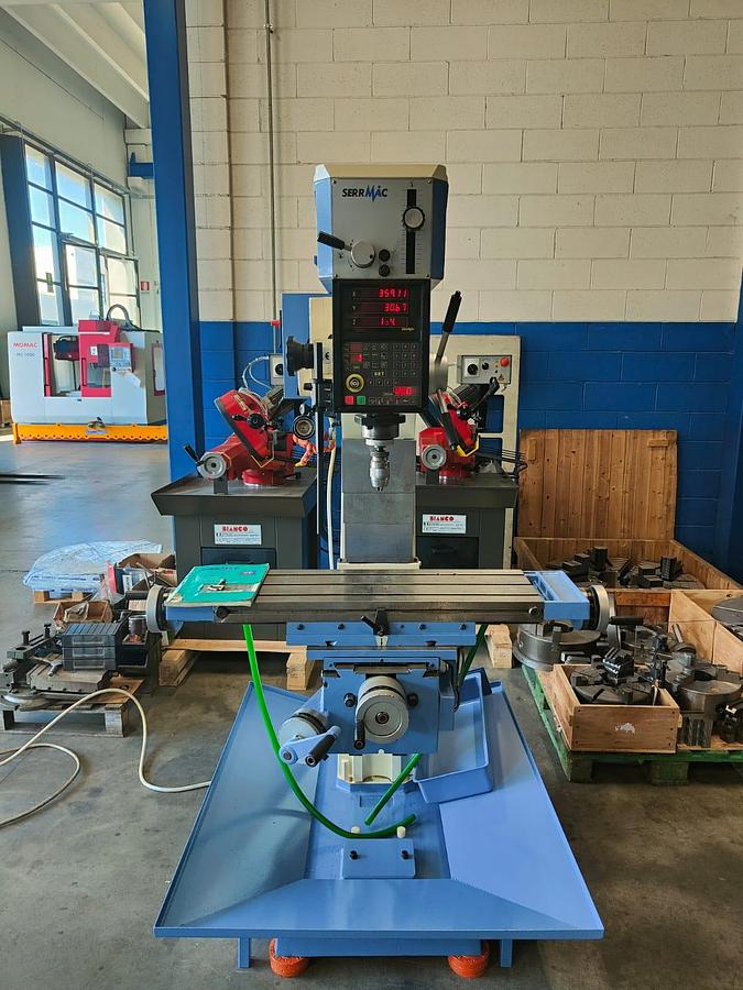 Used 2001 DRILLING-MILLING MACHINE SERRMAC model.TCS 40