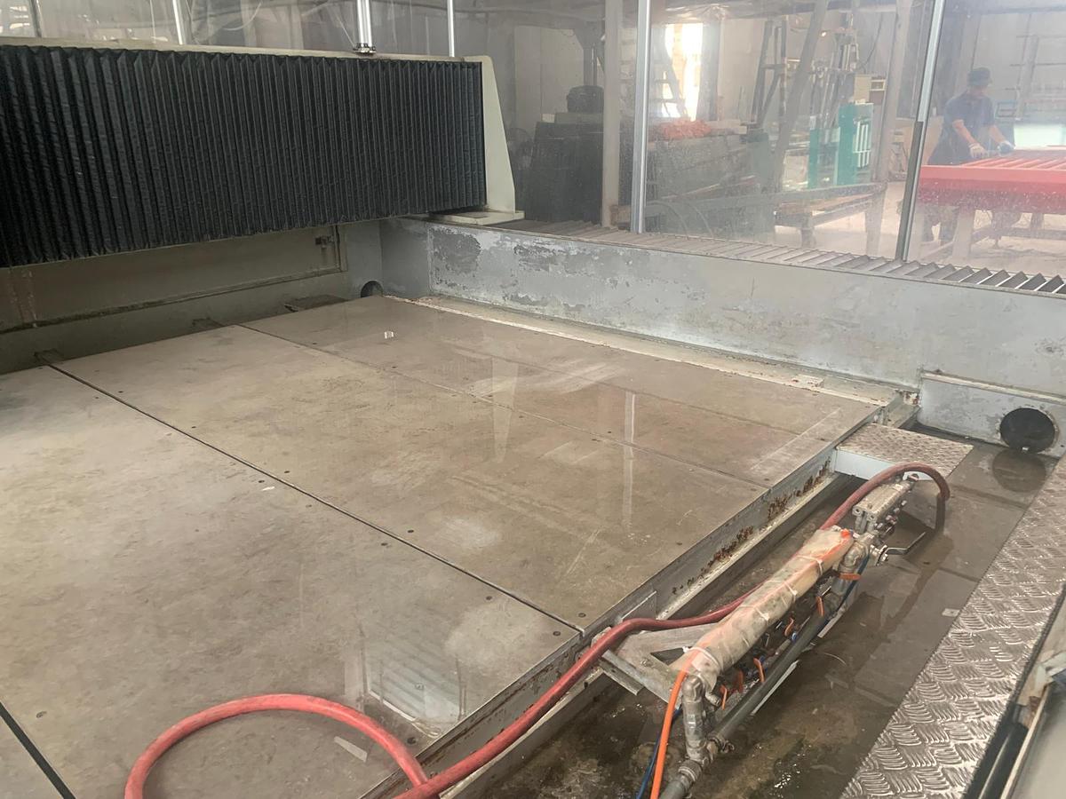 Used Bavelloni ALPA 450-4N Horizontal CNC Glass Processing Machine 2500x4500 mm 4 Axis