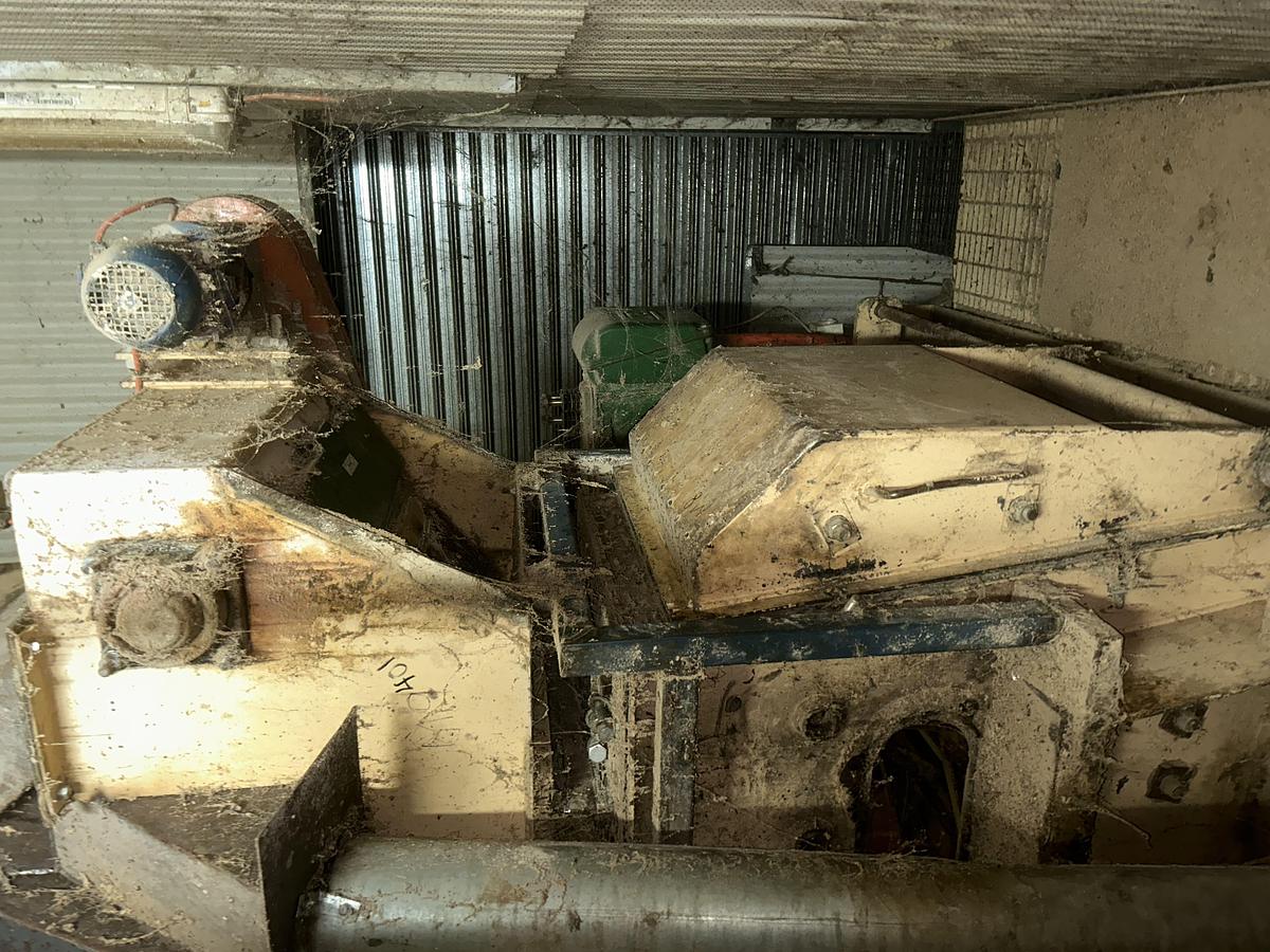 Used Complete dry petfood manufacturing plant