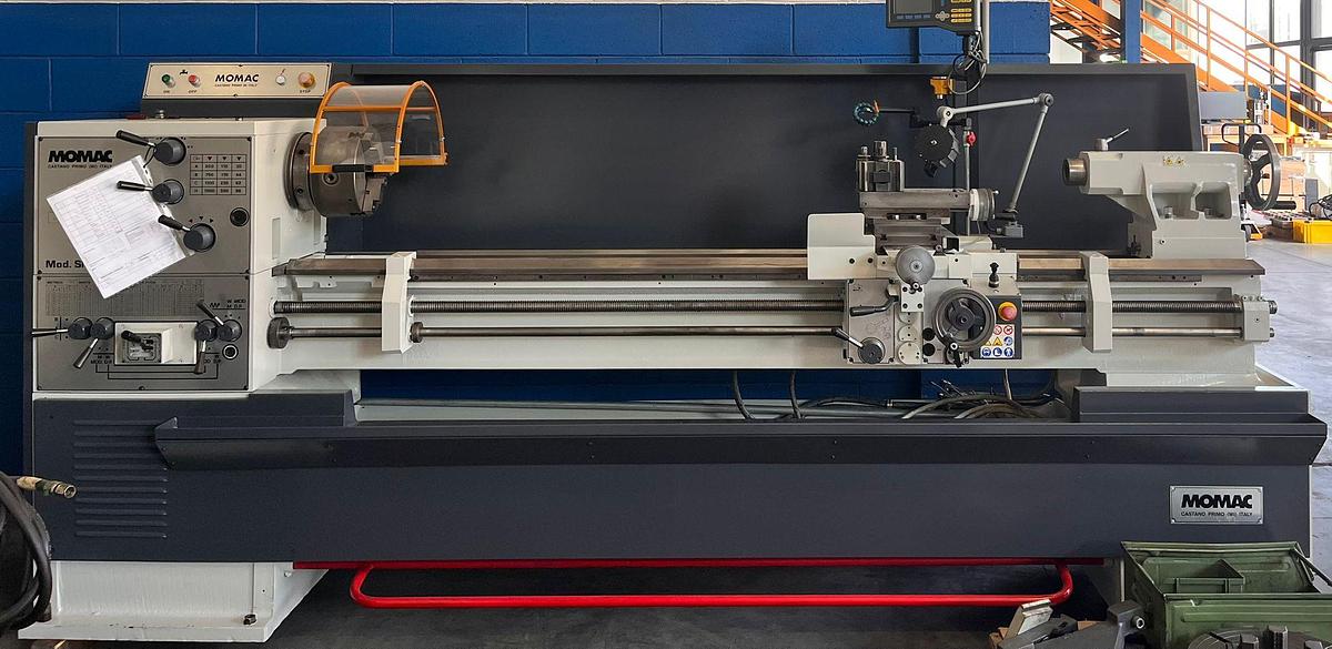 Used 2008 LATHE PARALLEL MOMAC mod.SM 260