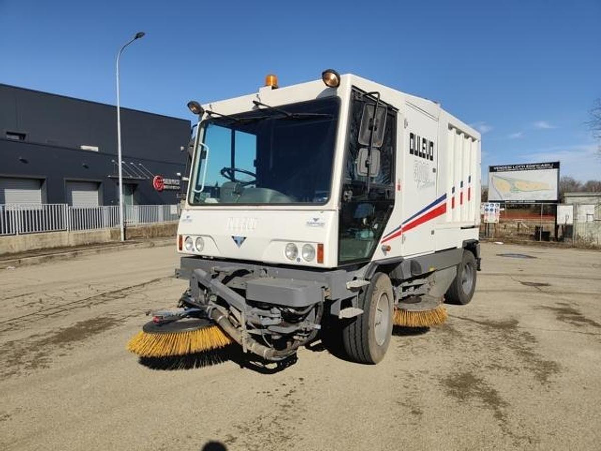 Refurbished REVIVED ROAD SWEEPER DULEVO 5000