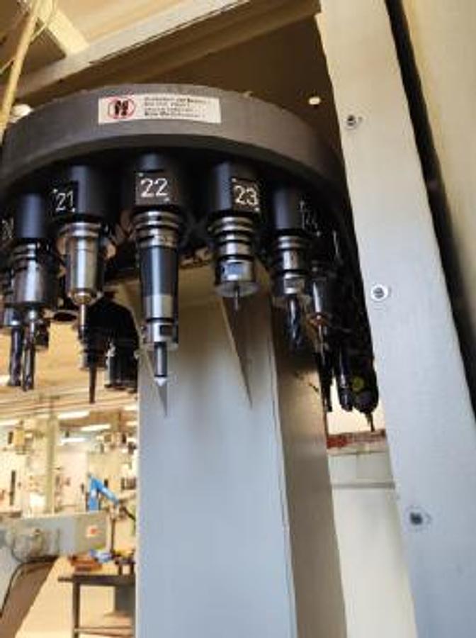 Gebraucht 2001 Fräsmaschine MIKRON VCP 1000 S