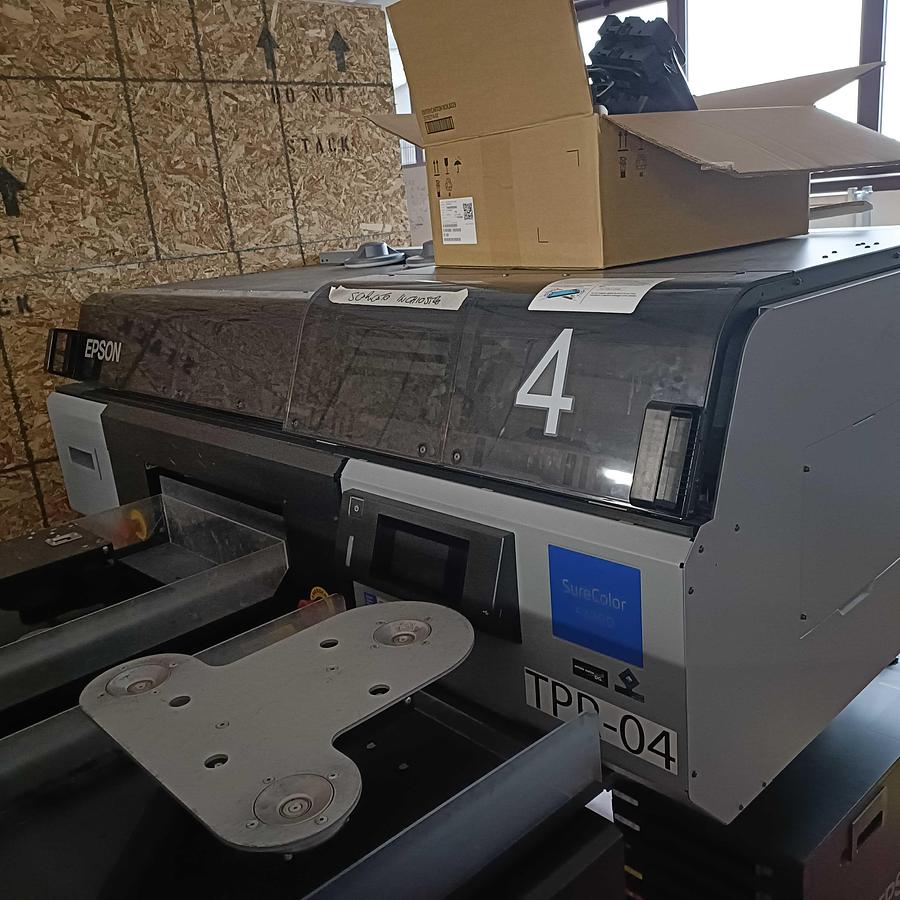 Used Epson SureColor SC-F3000 DTG Printer – Direct-to-Garment Textile Printing Machine