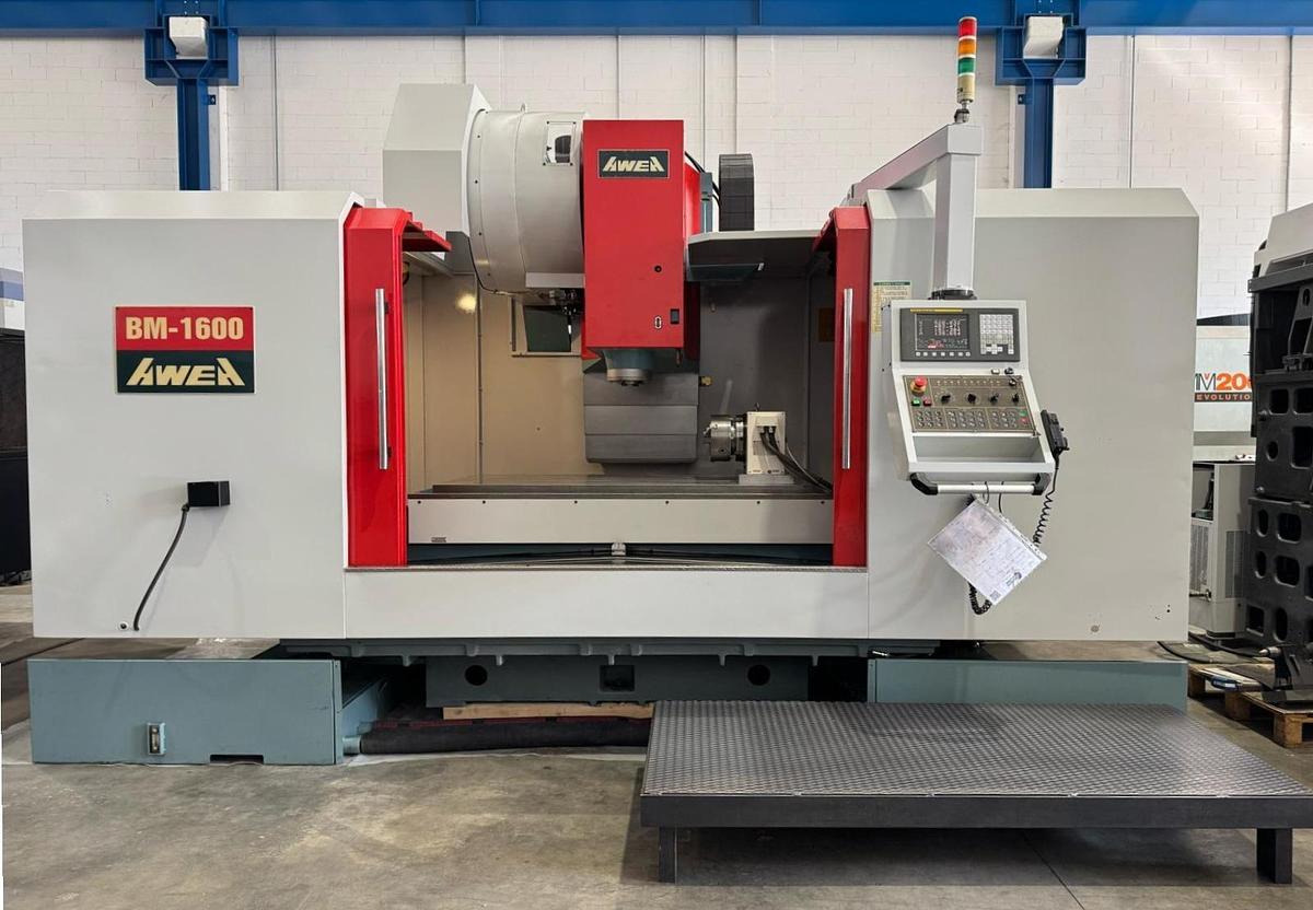 D'occasion Centre d'usinage vertical AWEA BM-1600 (2005)
