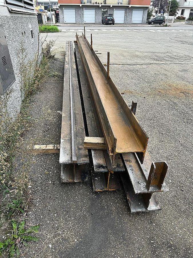 Used 2008 Foroni & Mattioli 3.2 ton overhead crane