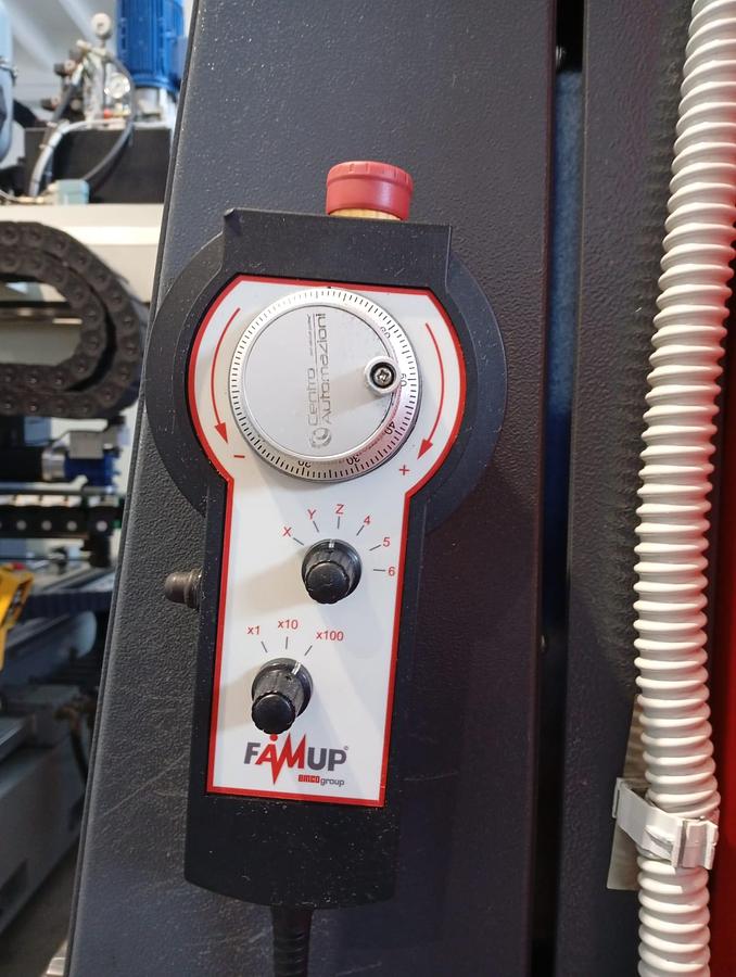 D'occasion Centre d'usinage EMCO EMCOMILL 1200