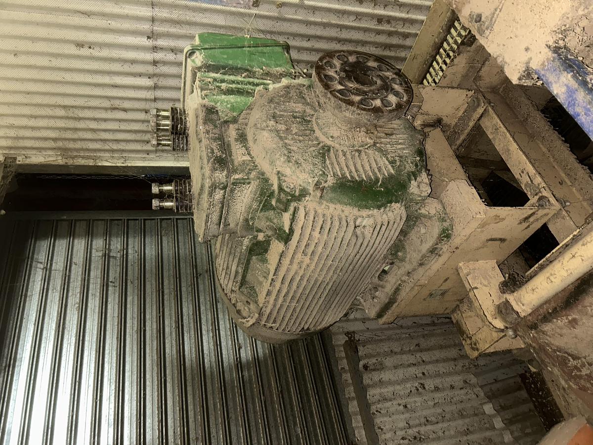 Used Complete dry petfood manufacturing plant