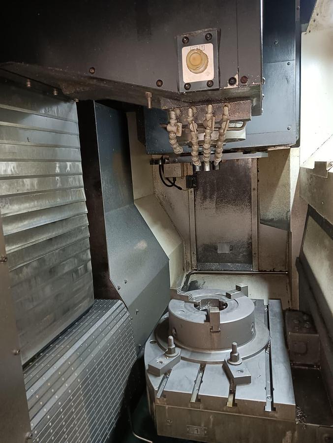 D'occasion CENTRE DOOSAN VC430 2016