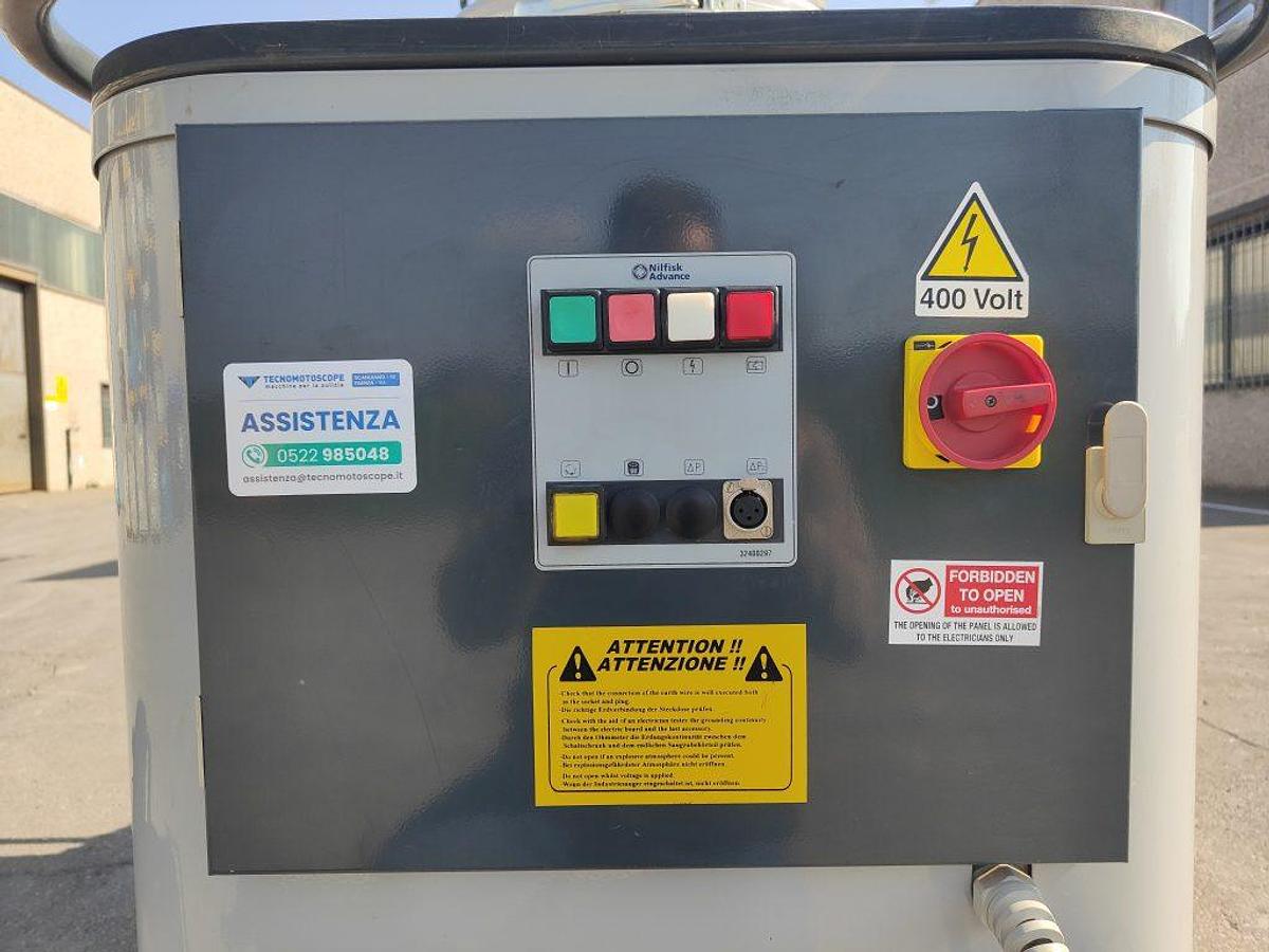 Usado ASPIRADOR INDUSTRIAL REVISADO NILFISK CFM IV 055 L