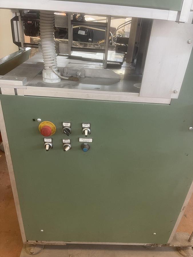 Used Solema Fast Book Autoload – Automatic Book Block Feeder with Conveyor