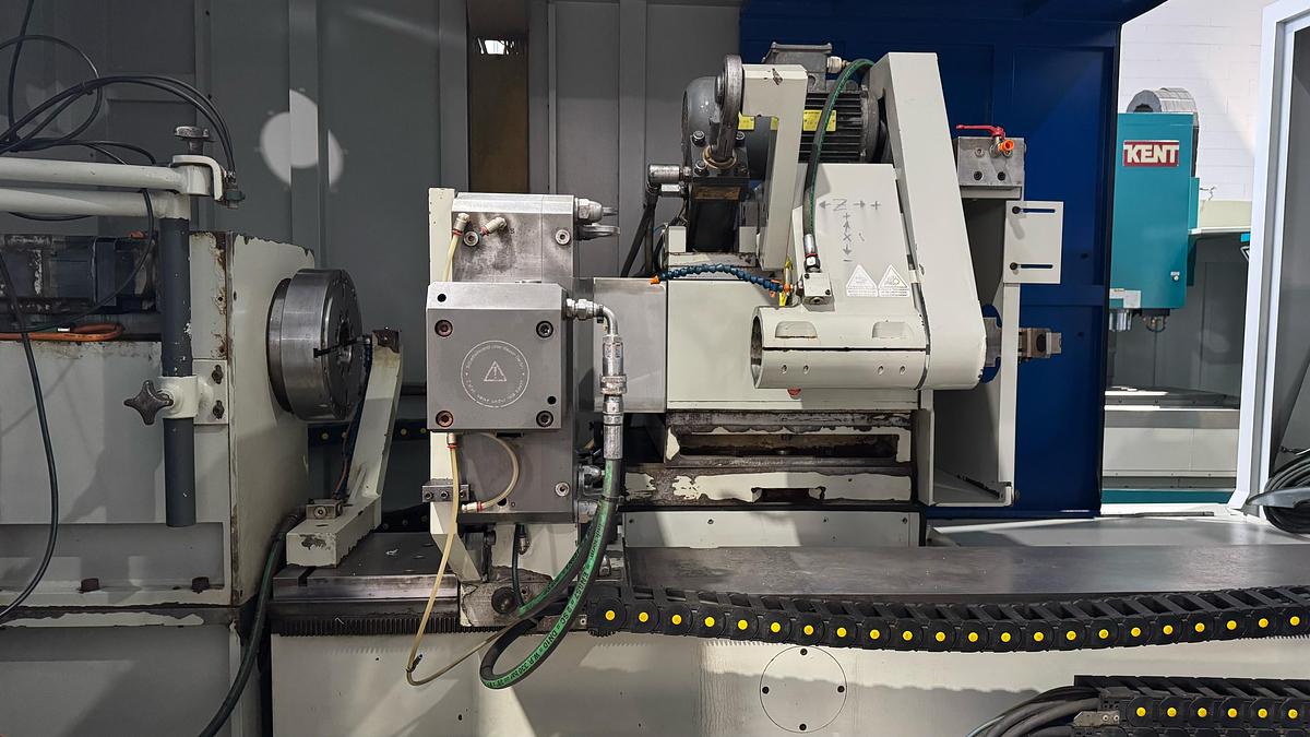 Usato 2018 RETTIFICATRICE AZ mod.RUX1800