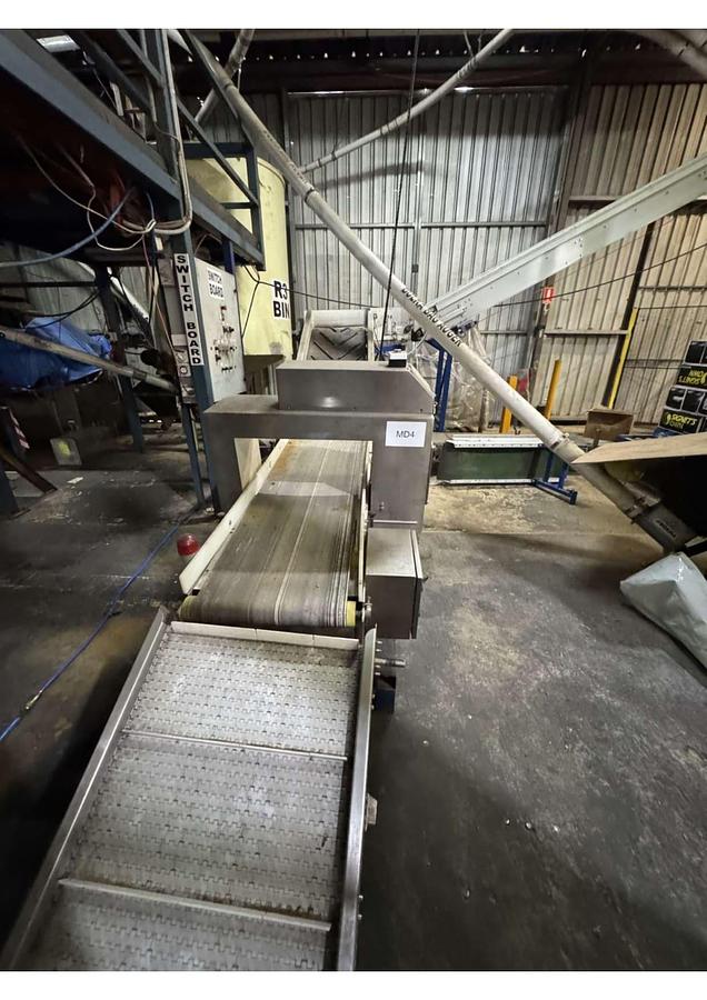 Used Complete dry petfood manufacturing plant