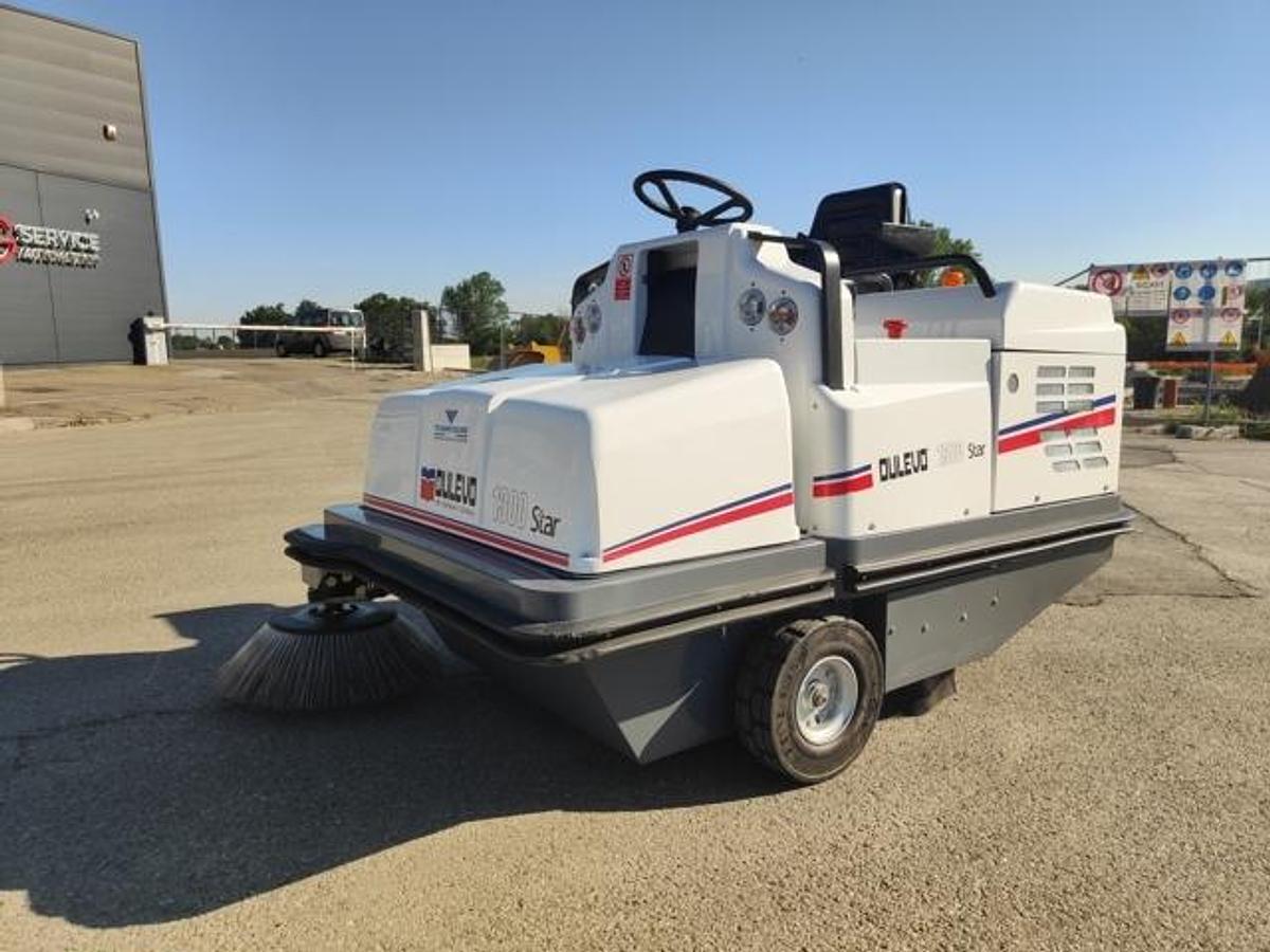 Refurbished 2016 INDUSTRIAL FLOOR SCRUBBER DULEVO 1300 EH REVISED