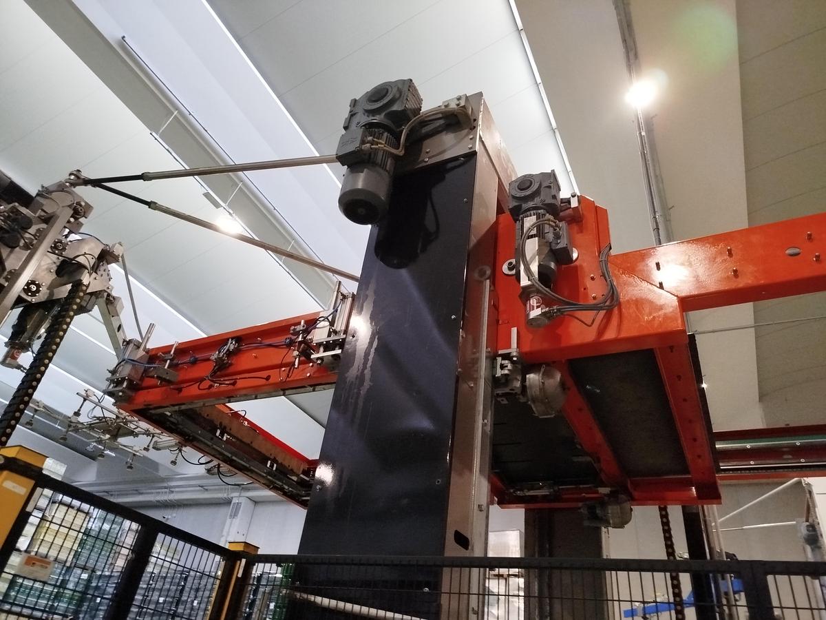 Used 2008 CFT SIMA AUTOMATIC LOW-LEVEL Depalletizer