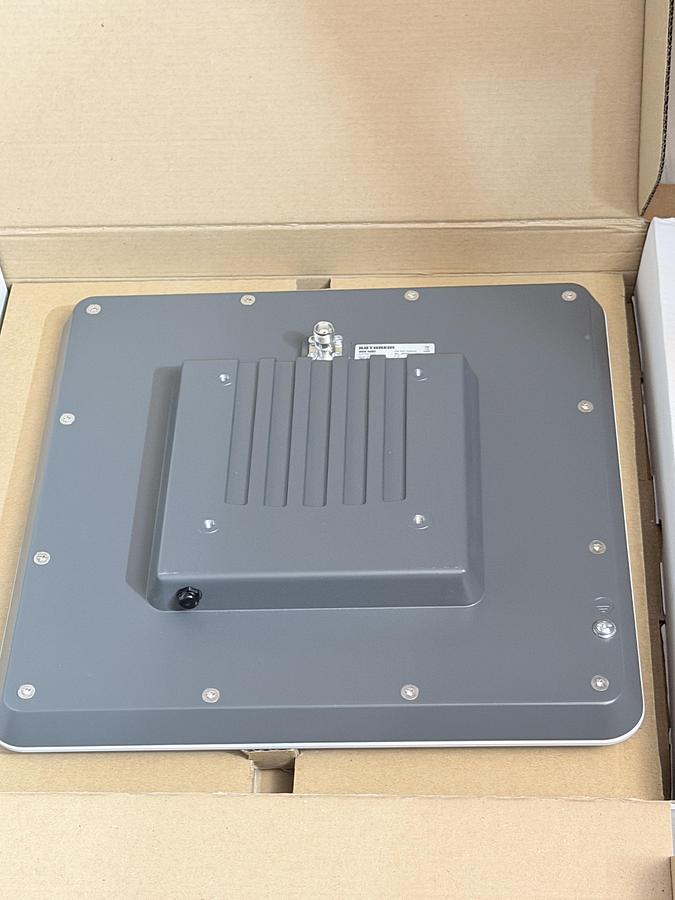 RRU 4500 Reader Unit, 4Port, PoE+, ©KRAI, Linux, IP67, ETSI
