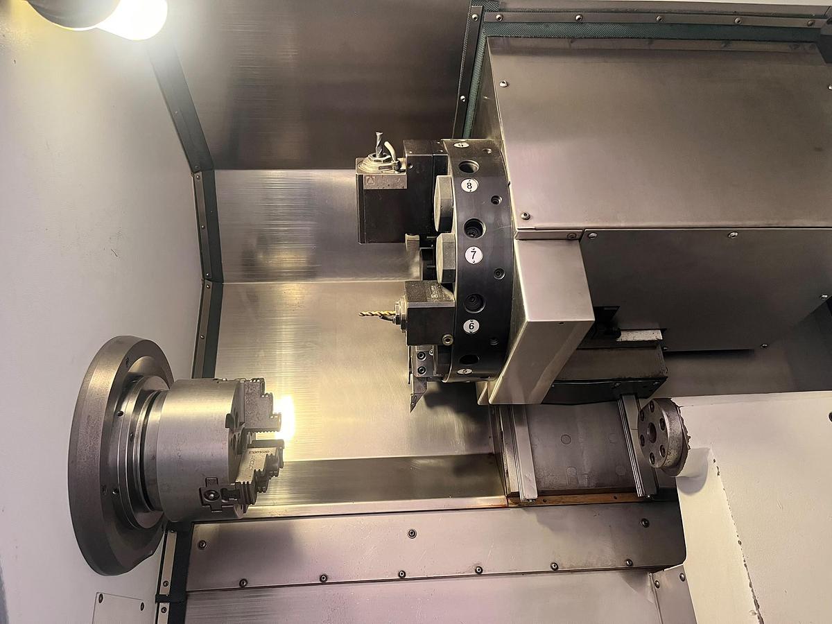 Used 2004 GILDEMEISTER CNC lathe mod.CTX 210M