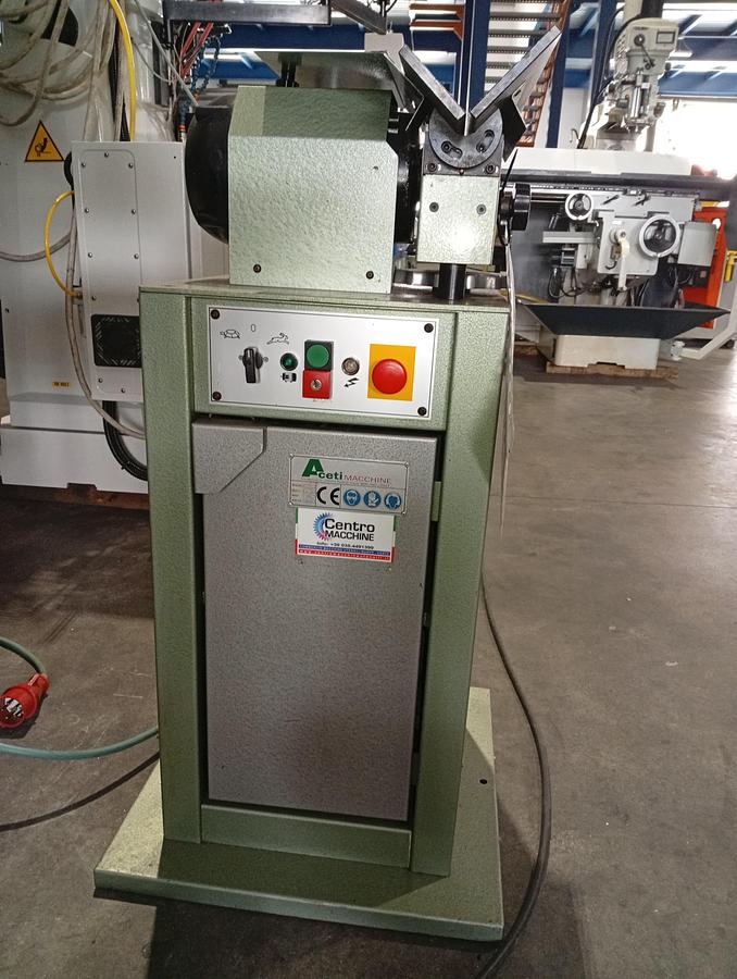 Used 1996 VINEGAR CHAMFERING MACHINE