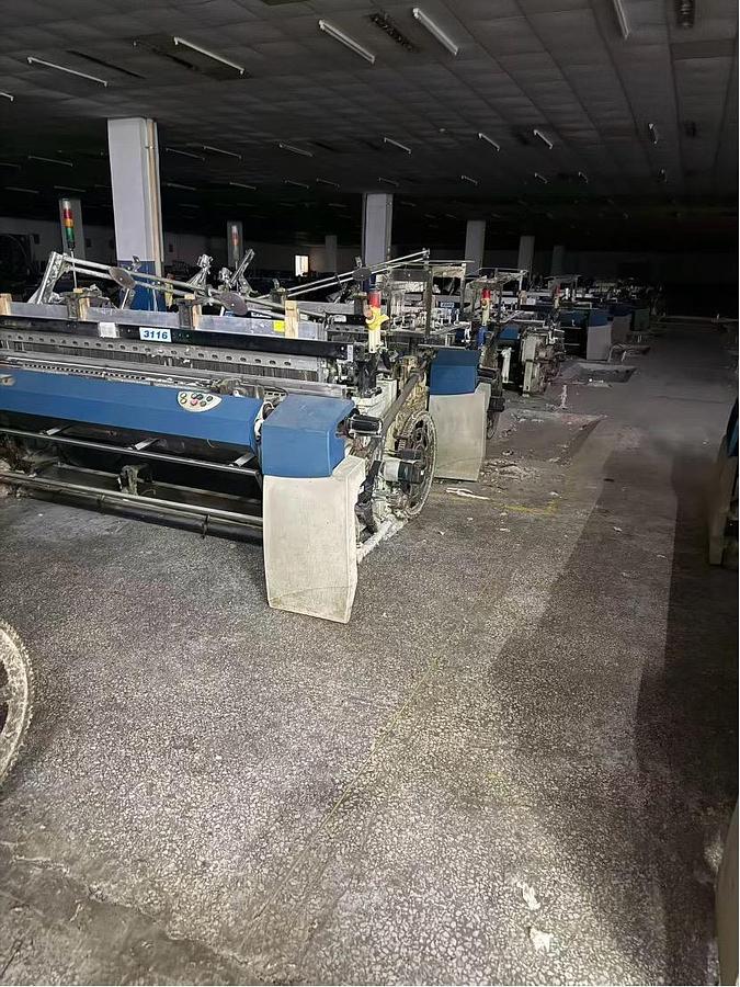 Used PICANOL  OMNI plus-X  220 jet looms