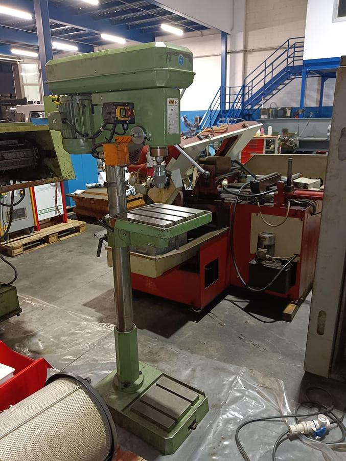 Used 2008 COLUMN DRILL LTF mod.SB-25