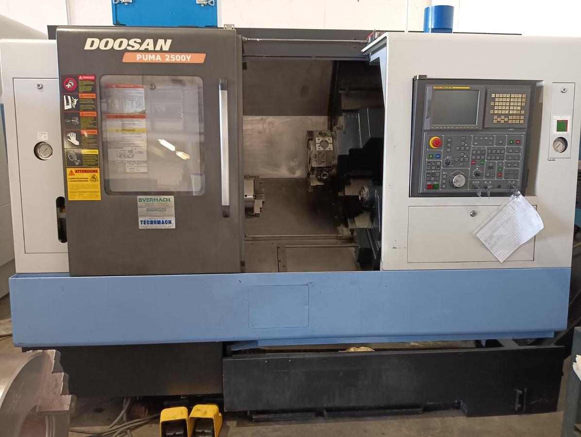 D'occasion TOUR DOOSAN PUMA 2009 mod. 2500 ans
