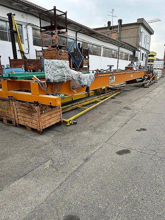 Used 2008 Foroni & Mattioli 3.2 ton overhead crane