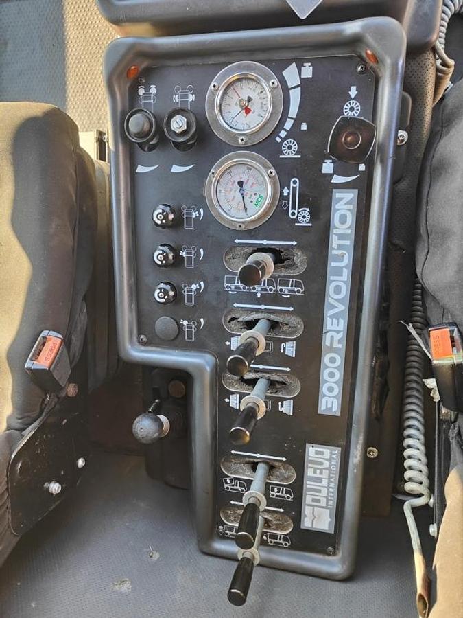 Refurbished REVISED ROAD SWEEPER DULEVO 3000 EU6