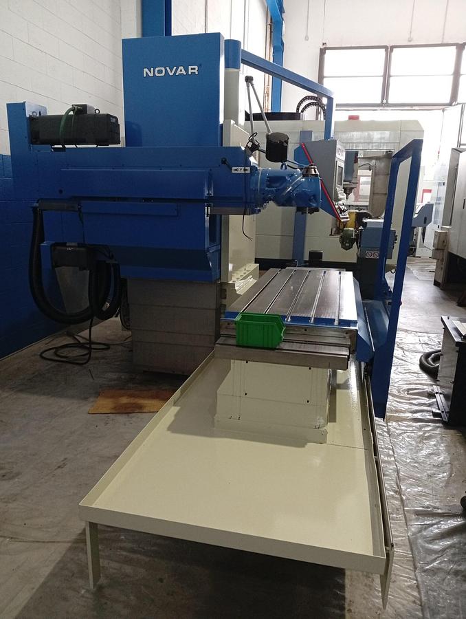 D'occasion Fraiseuse NOVAR modèle PARTNERS 1700, 1996