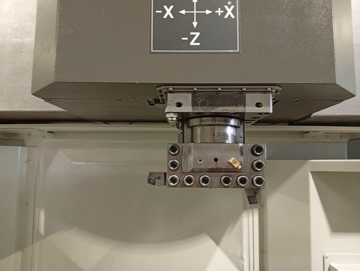 Used 2018 VERTICAL LATHE HANKOOK model.VTB 100