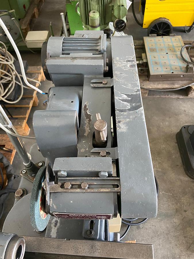 Used CLARKSON TOOL SHARPENING MACHINE