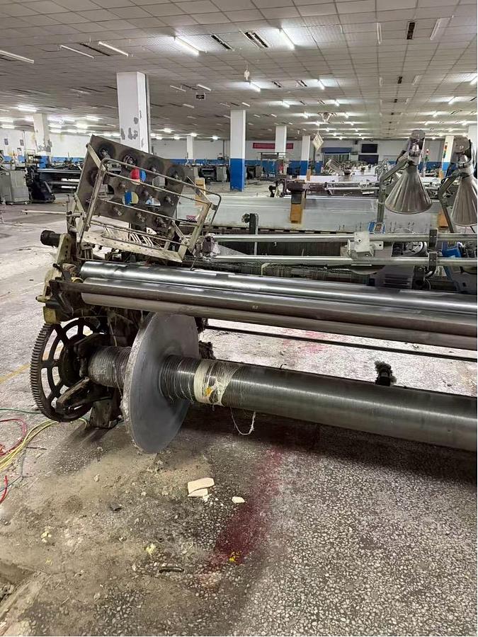 Used PICANOL  OMNI plus-X  220 jet looms