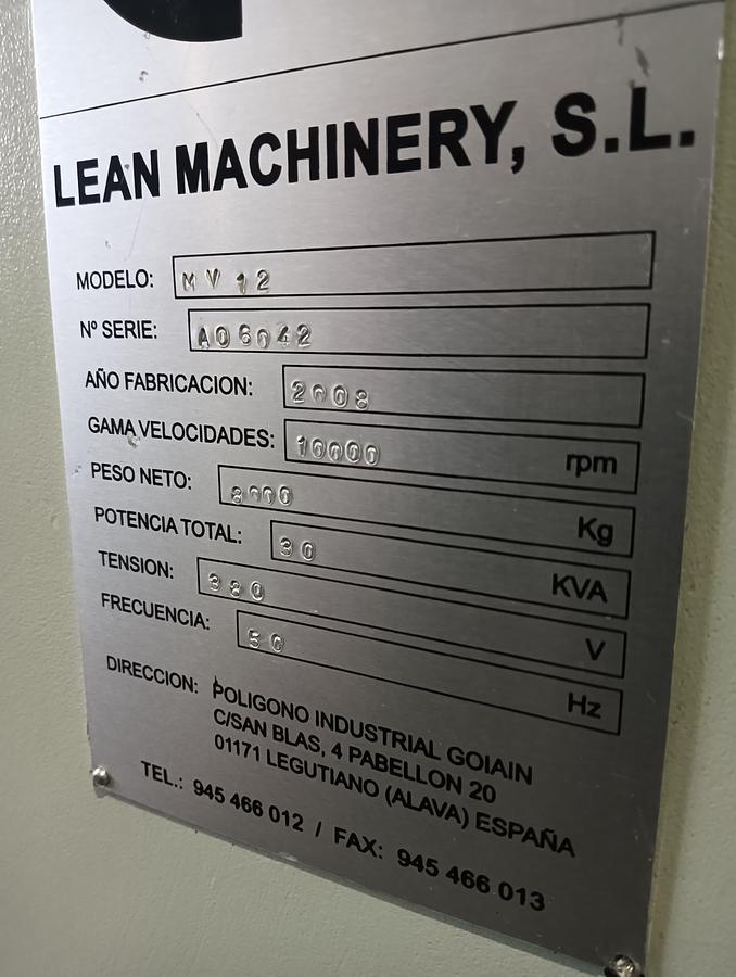 D'occasion Centre d'usinage vertical LAGUN LEAN MACHINERY, modèle MV 12, 2008