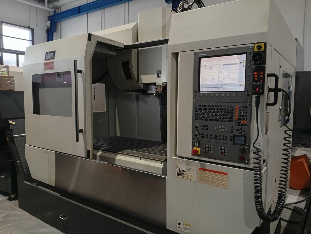 D'occasion CENTRE D'USINAGE PREMIER MOD. MCV1100 (2008)