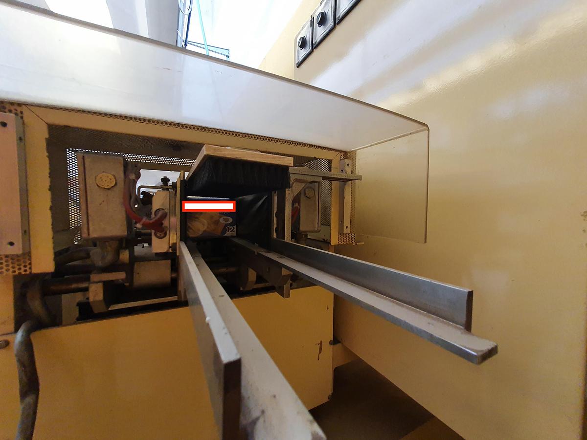 Used BFB 3701U Automatic Overwrapping / Bundling Machine