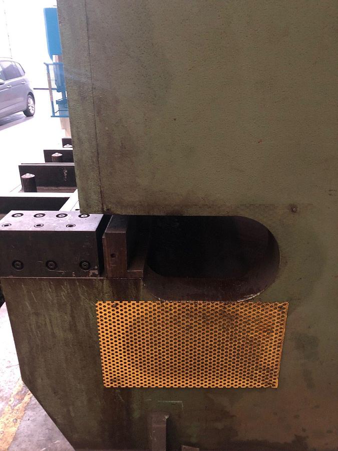 Used HYDRAULIC GUILLOTINE BRAND CML TYPE C.O. MOD CSE 12.40 CP. B08-10625