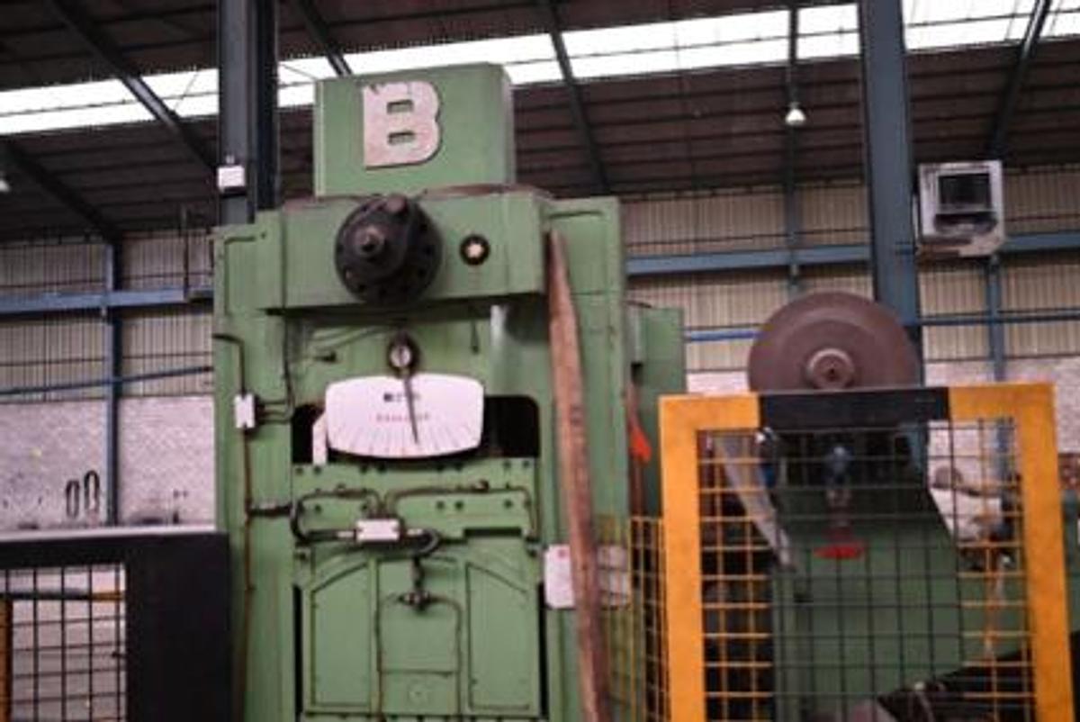 Used 1990 Bonak Cut-to-lenght machine