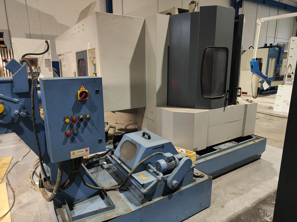 Used 2000 MAZAK HORIZONTAL CENTER mod.FH-4800