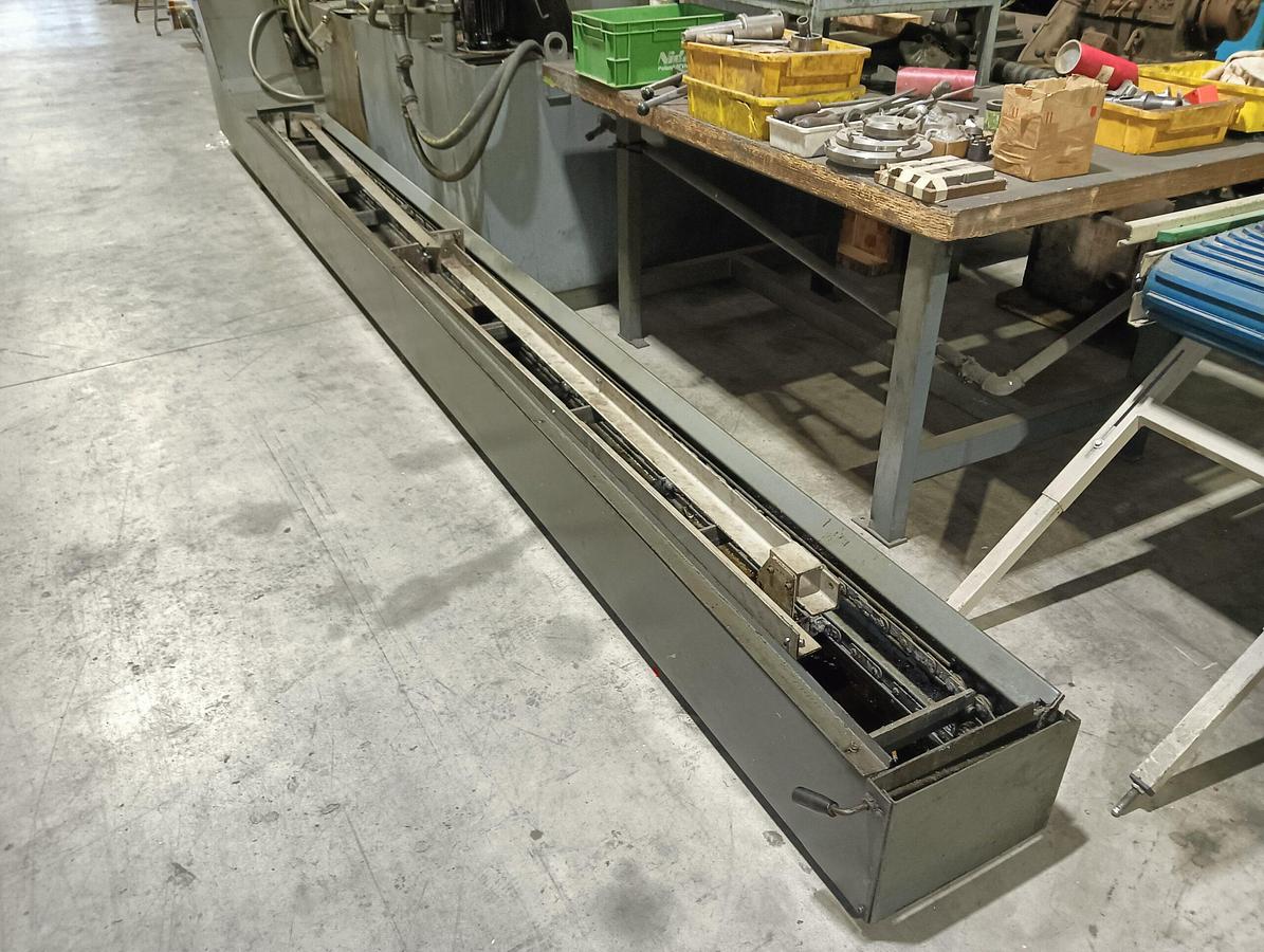 Used 1999 KNOLL TRUCIBLE EVACUATOR mod.400K-3/400