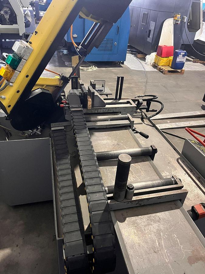 Used SAW FMB model.ZEUS