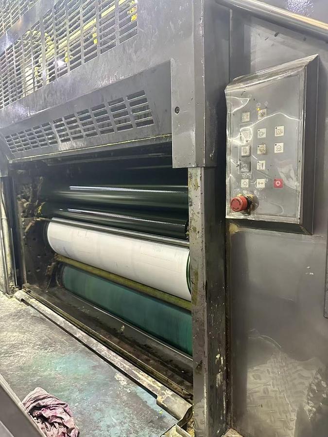 Used 2011 Mustubishi V3000