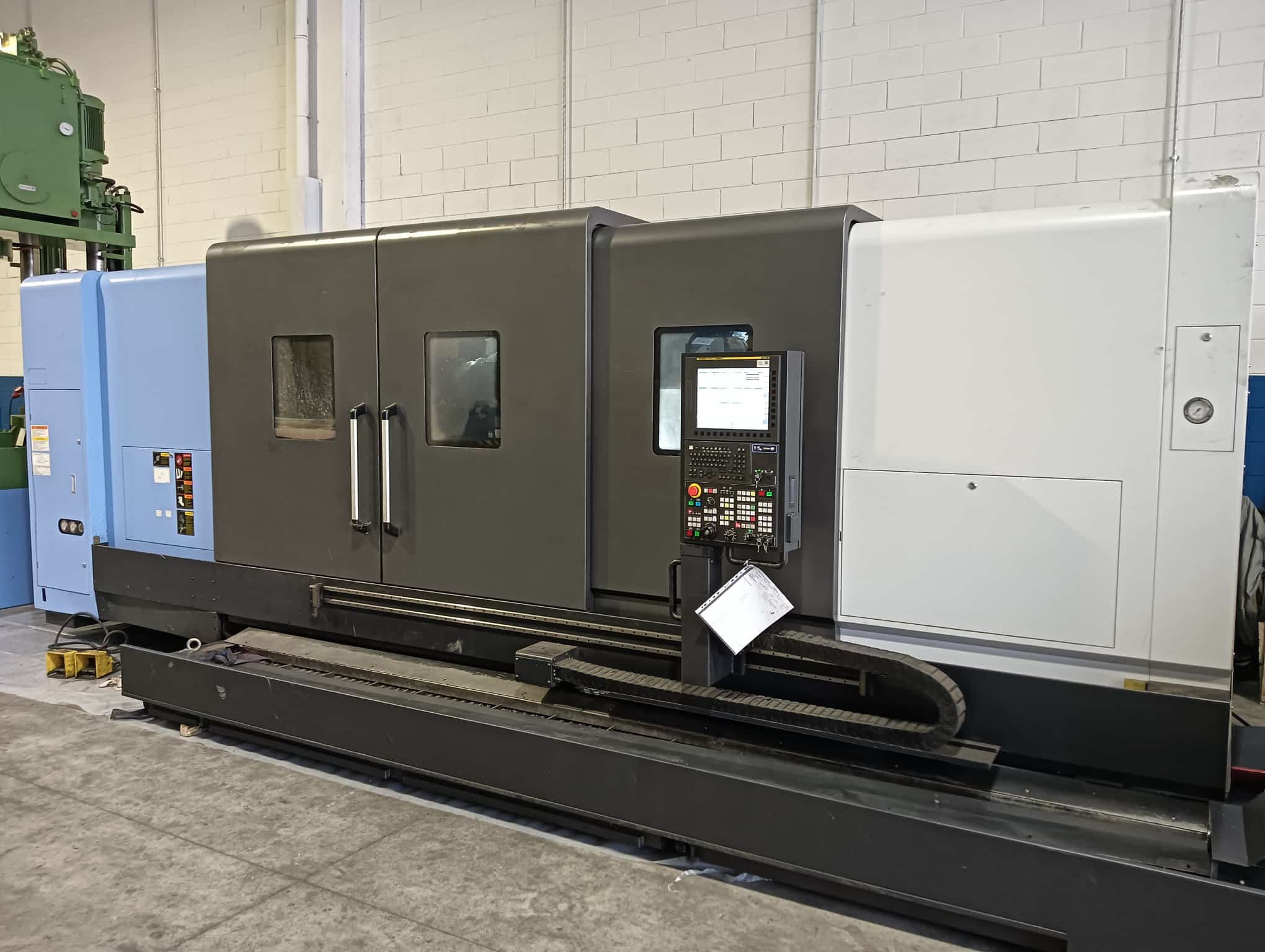 Used 2022 DOOSAN LATHE model PUMA 600 LM II