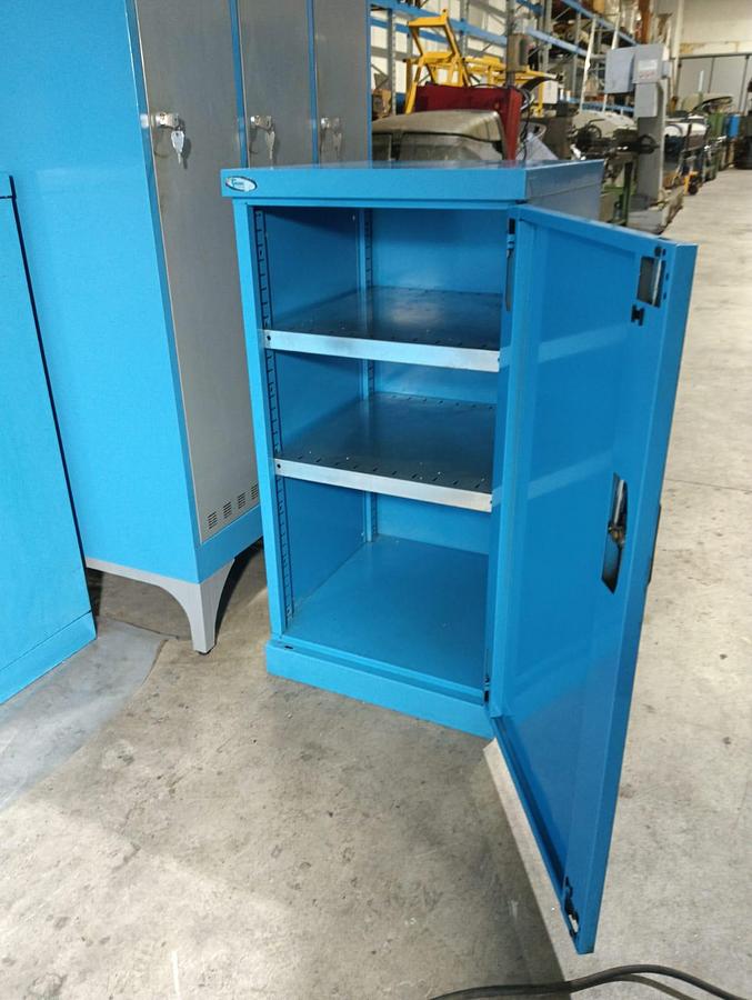 Used WORKSHOP CABINETS