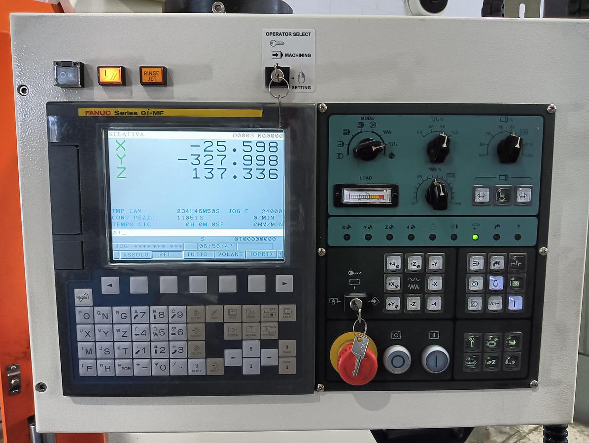 D'occasion Centre d'usinage vertical Victor 2020, modèle VCENTER-102E