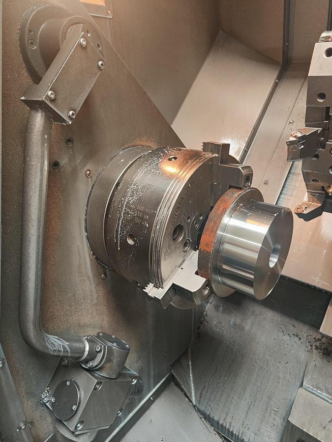 Used 2007 DOOSAN LATHE mod. PUMA 400 A